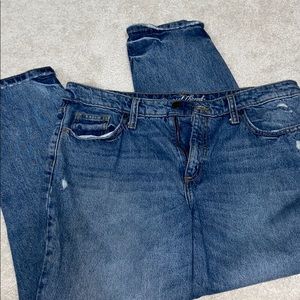 Universal Thread Jeans